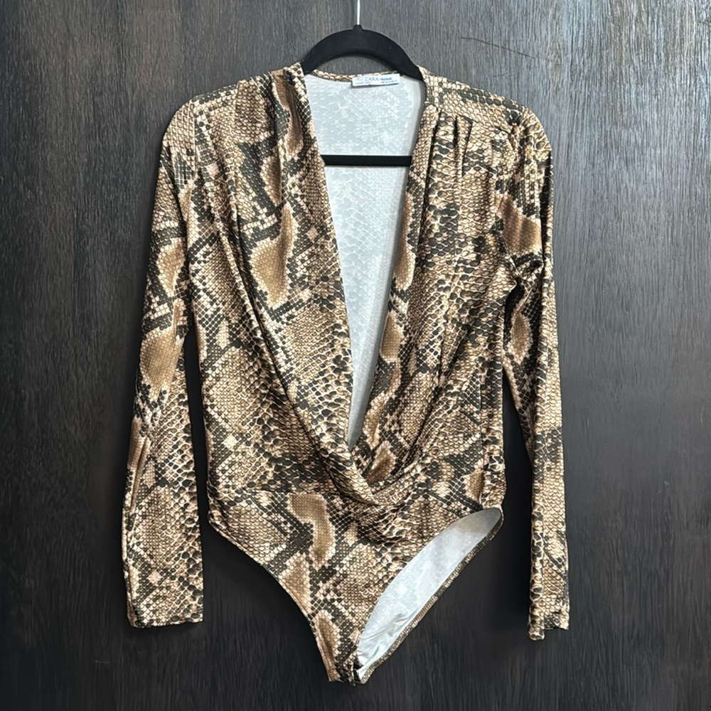 Long sleeve bodysuit
